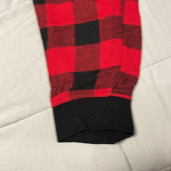 Plaid jogger pajamas - Picture 2 of 3